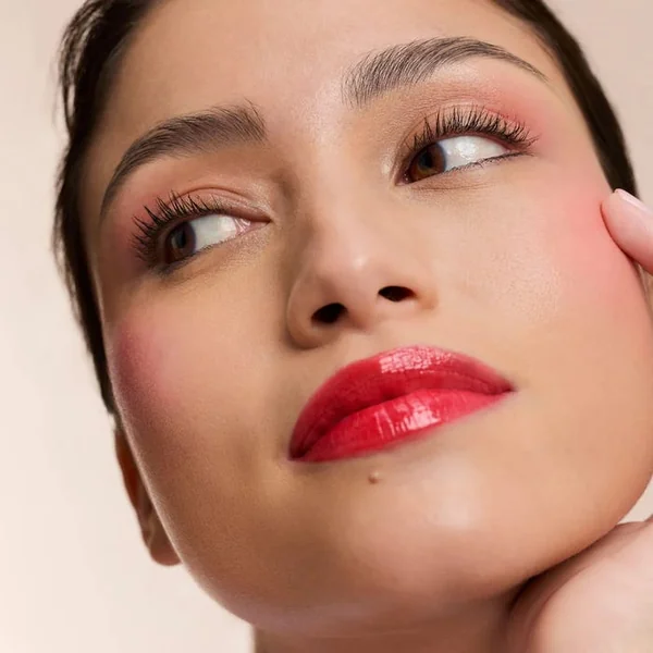 Baume Couleur Stick 3 en 1 Rouge Intense - Lèvres, Joues et Yeux - 2,5g