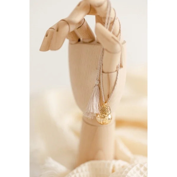 Bola de grossesse charm graine de vie TALISMAN - cordon de soie