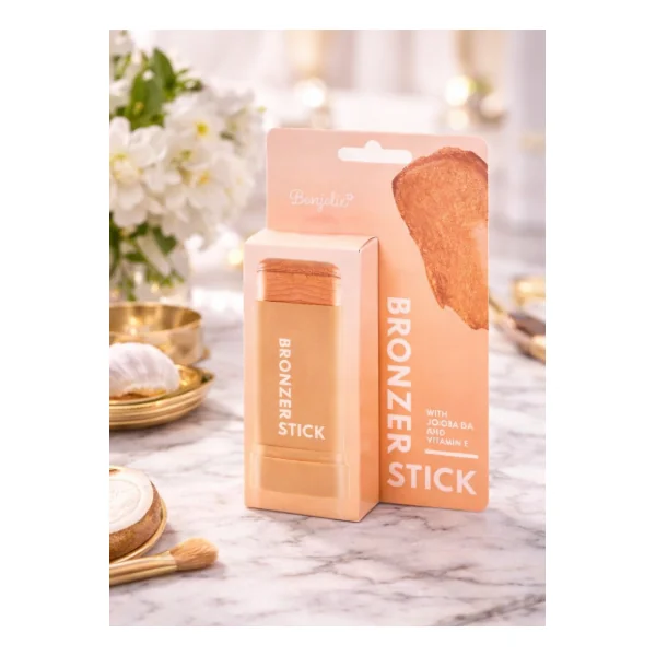 Bronzer en effet bonne mine contouring longue durée huile de jojoba & vitamine E