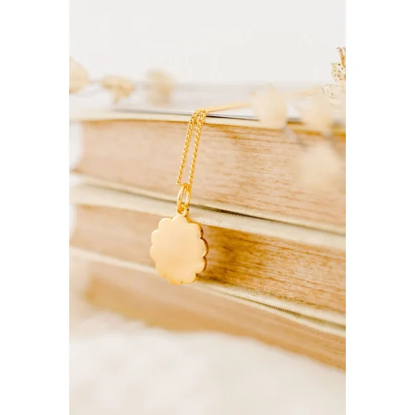 Collier personnalisé femme médaille or corolle ÉPURE