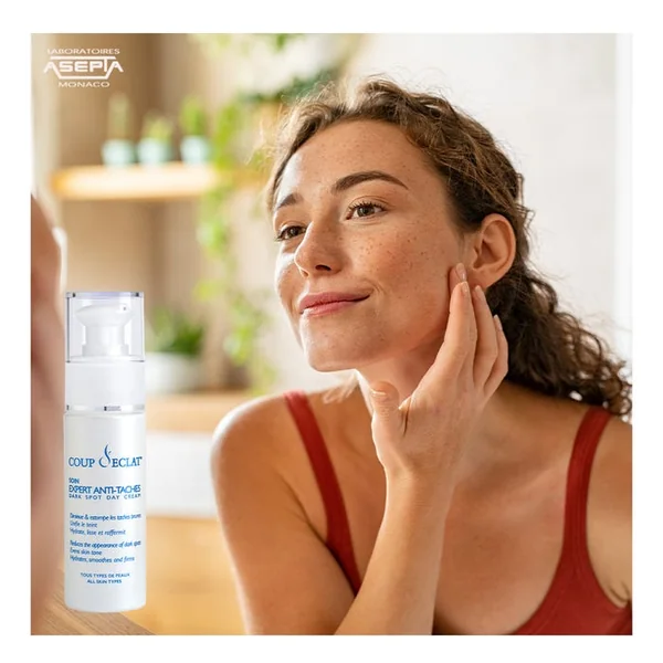 COUPS D'ÉCLAT - Soin Expert Anti-Taches Multi-Protection - Visage - Tous Types de Peaux, 30ml