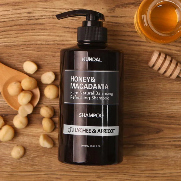 Kundal Honey & Macadamia Pure Natural Balancing Refreshing Shampoo 500ml #LYCHEE & APRICOT