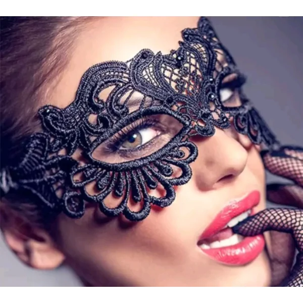 Masque en Dentelle Noire Sexy Accessoire pour Soirée Coquine et Déguisement