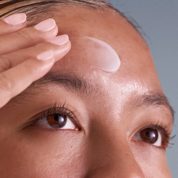 pro-collagen banking serum | sérum booster de collagène - Repulpe, illumine & hydrate