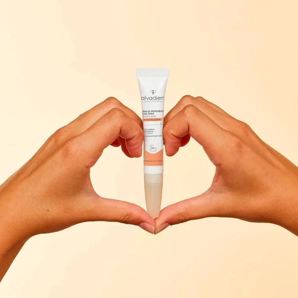 Soin Kerato-Lissant Ongles à la Propolis Noire - Ongles Durs, Epais, Dédoublés, 10ml